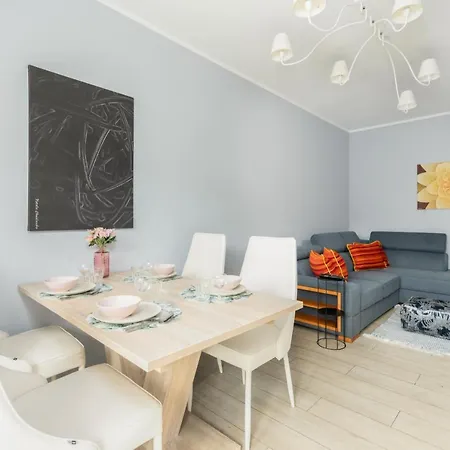 With Garden Wolkowyska By Renters Познань