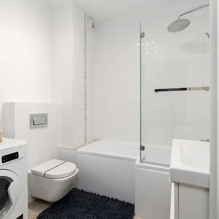 With Garden Wolkowyska By Renters Познань