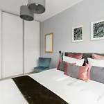 Apartment With Garden Wolkowyska By Renters Poznan
