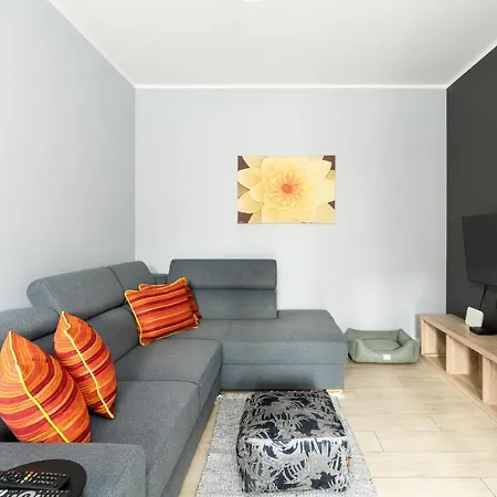 아파트 With Garden Wolkowyska By Renters