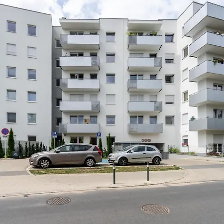 With Garden Wolkowyska By Renters Apartment Posen