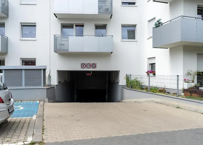 With Garden Wolkowyska By Renters Apartment *